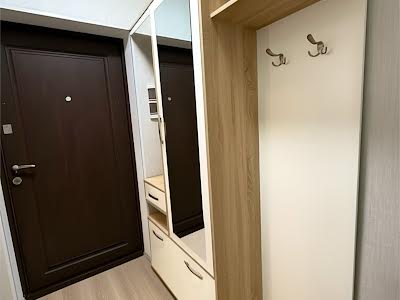 квартира за адресою Академіка Глушкова просп., 9-Д