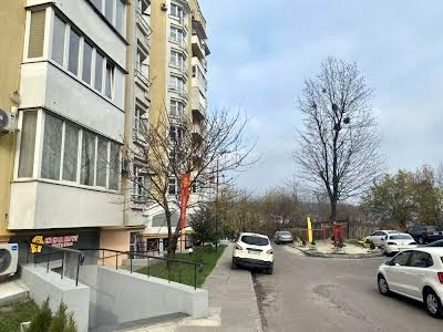 квартира за адресою Плугова вул., 2а