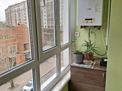 квартира за адресою Миру вул., 11