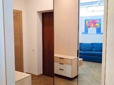 квартира по адресу Василия Тютюнника ул. (Анрі Барбюса), 37/1
