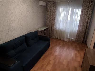 квартира за адресою Урлівська вул., 36