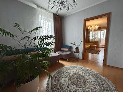 квартира за адресою Драгоманова вул., 14