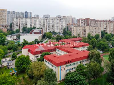 квартира по адресу Голосеевская ул., 13