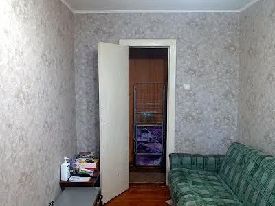 квартира за адресою Демократична вул., 62