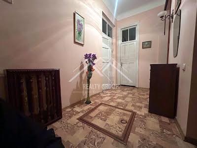 будинок за адресою Великого Кобзаря вул. (Першотравнева), 22