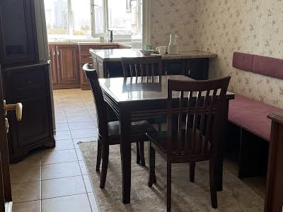 квартира за адресою Дарницький бульв., 3