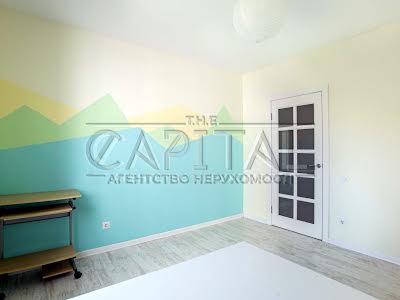 квартира за адресою Урлівська вул., 38