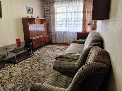 квартира за адресою Корольова вул., 46