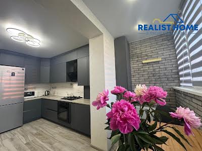 квартира по адресу Машиностроителей ул., 31