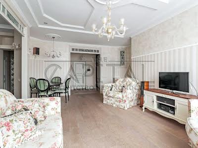 квартира за адресою Шота Руставелі вул., 44