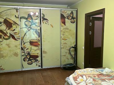 квартира за адресою Світла вул., 3 д