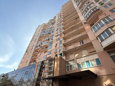 квартира за адресою Олексія Вадатурського вул. (Маршала Малиновського), 16б