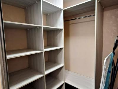 квартира за адресою Оптимістична вул., 1