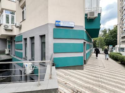 квартира за адресою Митрополита Василя Липківського вул. (Урицького), 37-Б