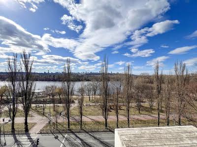 квартира за адресою Русанівський бульв., 1
