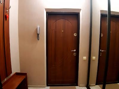 квартира по адресу Любомира Гузара просп. (Космонавта Комарова), 10-А