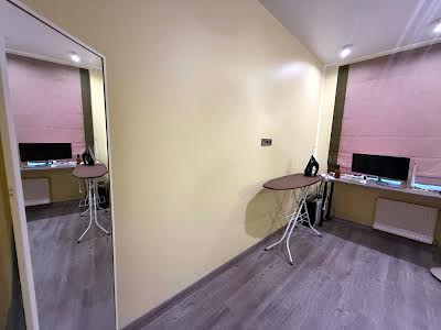 квартира за адресою Генуезька вул., 3б