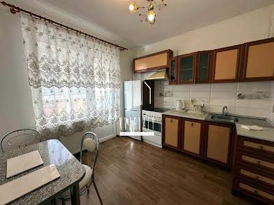квартира по адресу Софии Русовой ул., 7