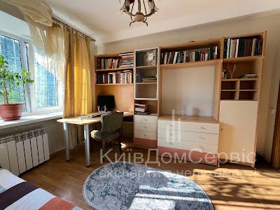 квартира за адресою Ентузіастів вул., 35/1