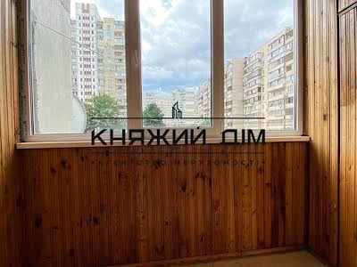 квартира за адресою Лариси Руденко вул., 13