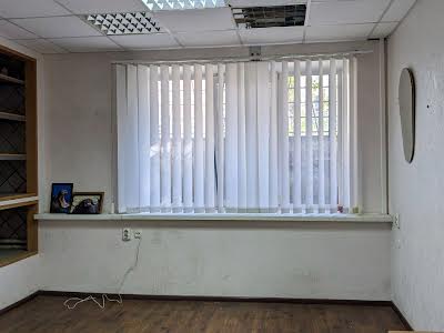 коммерческая по адресу Калиновая ул., 68