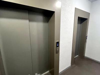 квартира по адресу Павла Чубинского ул., 15а