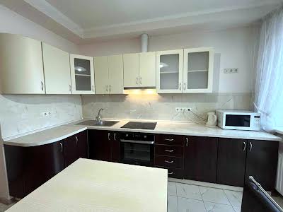 квартира за адресою Берестейський просп. (Перемоги), 121б