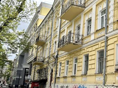 квартира по адресу Десятинный пер., 7