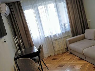 квартира за адресою Клочківська вул., 154а