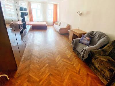 квартира за адресою Галицька пл., 12