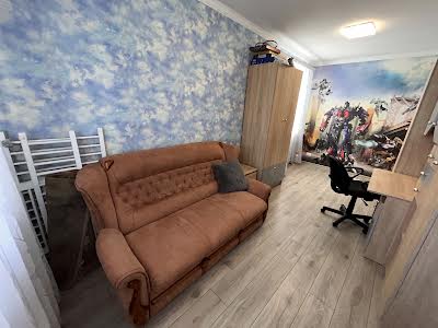 квартира за адресою Миру просп., 5