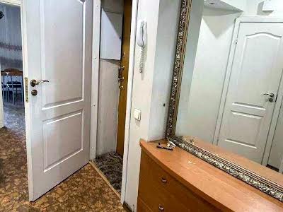 квартира за адресою Дмитра Яворницького просп. (Карла Маркса), 46