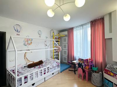 квартира за адресою Олени Пчілки вул., 2