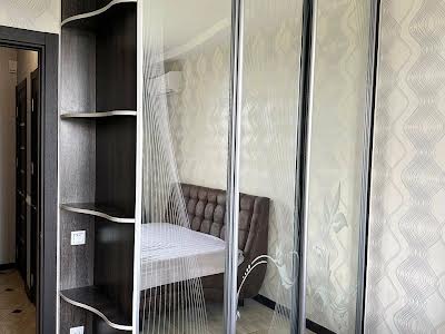 квартира за адресою Дніпровська набережна вул., 16-Г