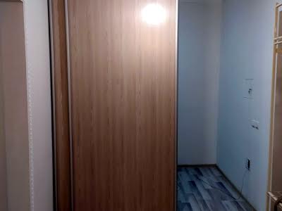 квартира за адресою Дніпровська набережна вул., 19