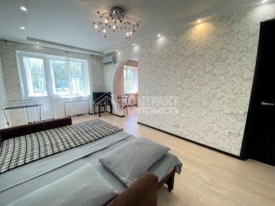 квартира за адресою Академіка Проскури вул., 10