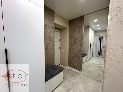 квартира за адресою Незалежності вул., 7В