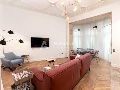 квартира за адресою Костельна вул., 9