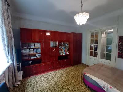 квартира по адресу Универсальная ул., 9