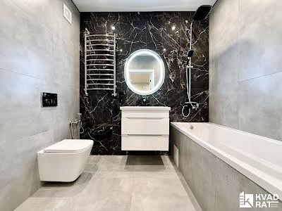 квартира за адресою Флотська вул., 10б