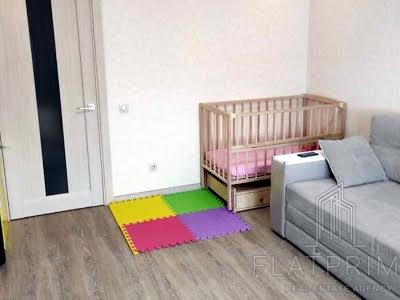 квартира за адресою Соломії Крушельницької вул., 13