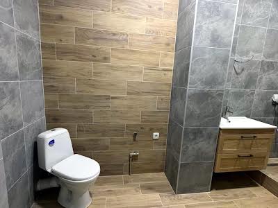 квартира за адресою Полтавська вул., 1