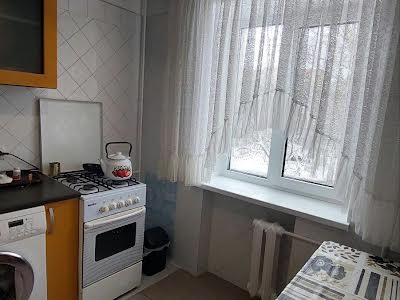 квартира за адресою Генерала Петрова, 41