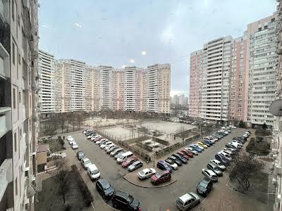 квартира за адресою Олени Пчілки вул., 2-Б