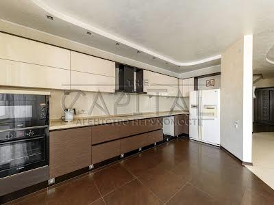 квартира за адресою Олександра Кониського вул., 28А-30А