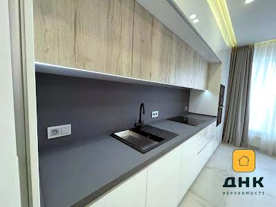 квартира за адресою Леонтовича вул. (Бєлінського), 16