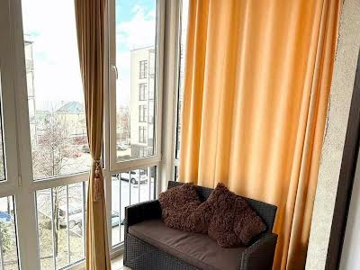 квартира за адресою Замковецька вул., 104А