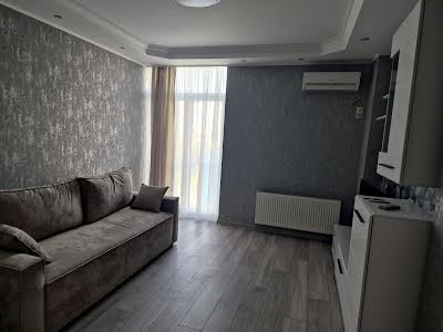 квартира за адресою Регенераторна вул., 4 к5