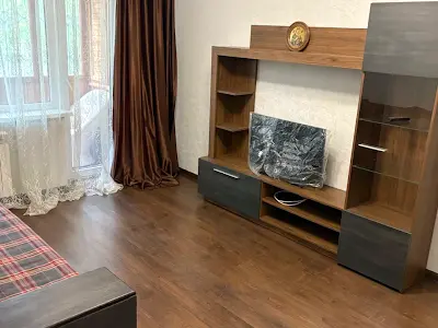 квартира по адресу Салютная ул., 29-А