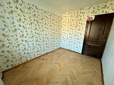 квартира за адресою Миру просп., 13-Б